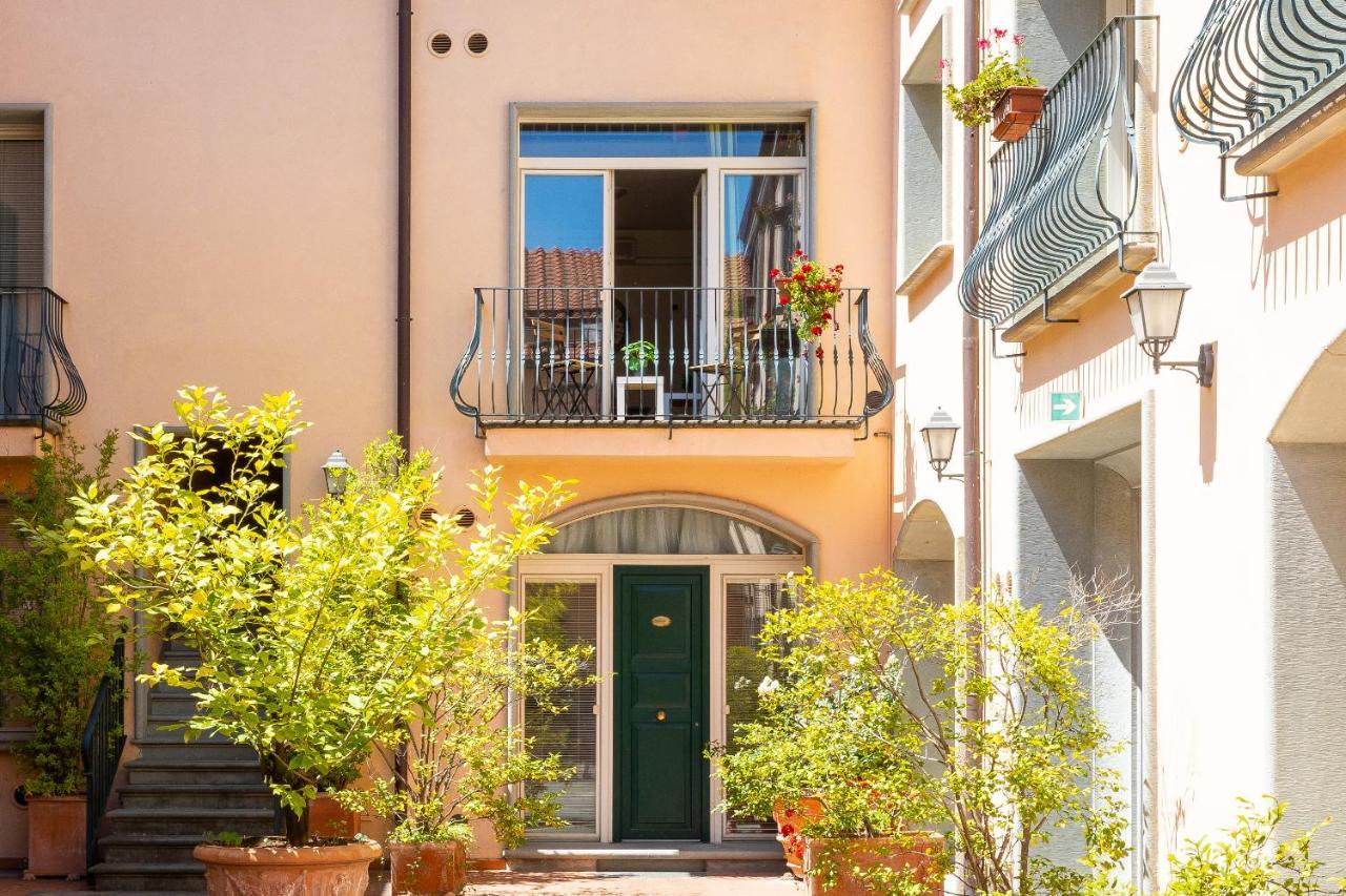 Palazzo Ghibellina 2 By Rental In フィレンツェ エクステリア 写真